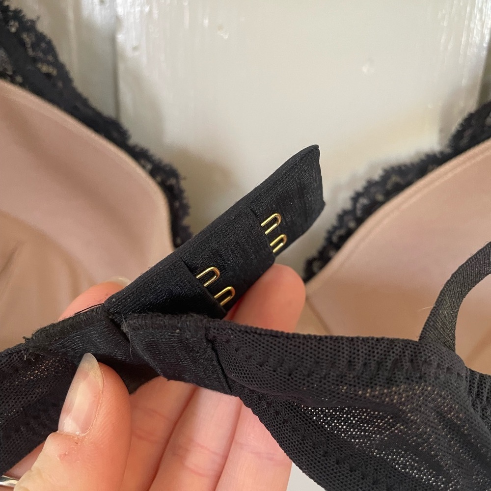 ThirdLove Black Lace Plunge Bra Sexy Cute Adjustable Straps Full Coverage NWOT - Picture 10 of 12